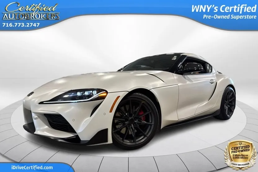 2023 Toyota Supra photo 1