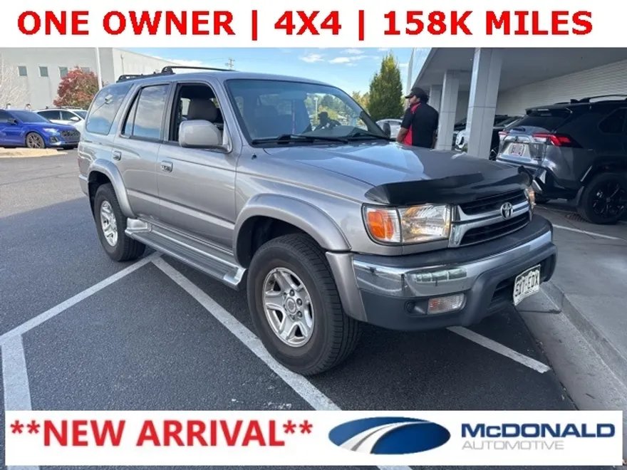 2002 Toyota 4Runner SR5 photo 1