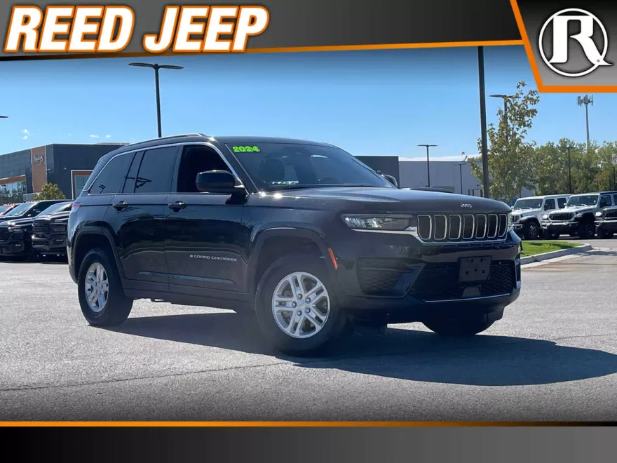 2024 Jeep Grand Cherokee Laredo photo 1
