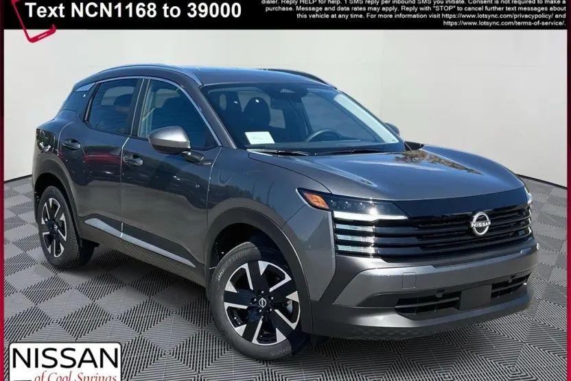 2025 Nissan Kicks SV photo 1