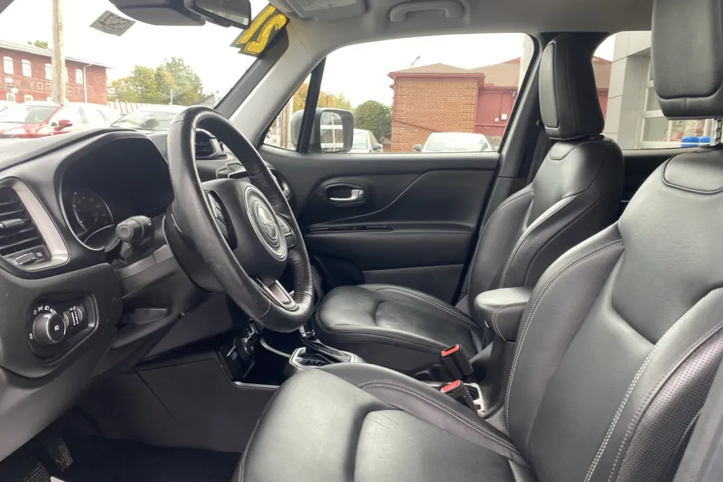 2021 Jeep Renegade Limited photo 1