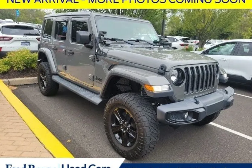 2020 Jeep Wrangler Unlimited Sahara photo 1