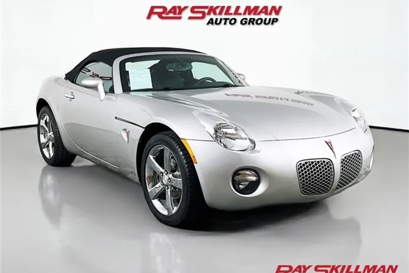 2008 Pontiac Solstice Base photo 1