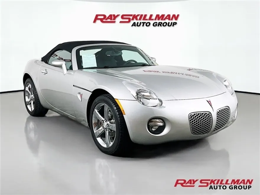 2008 Pontiac Solstice Base photo 1