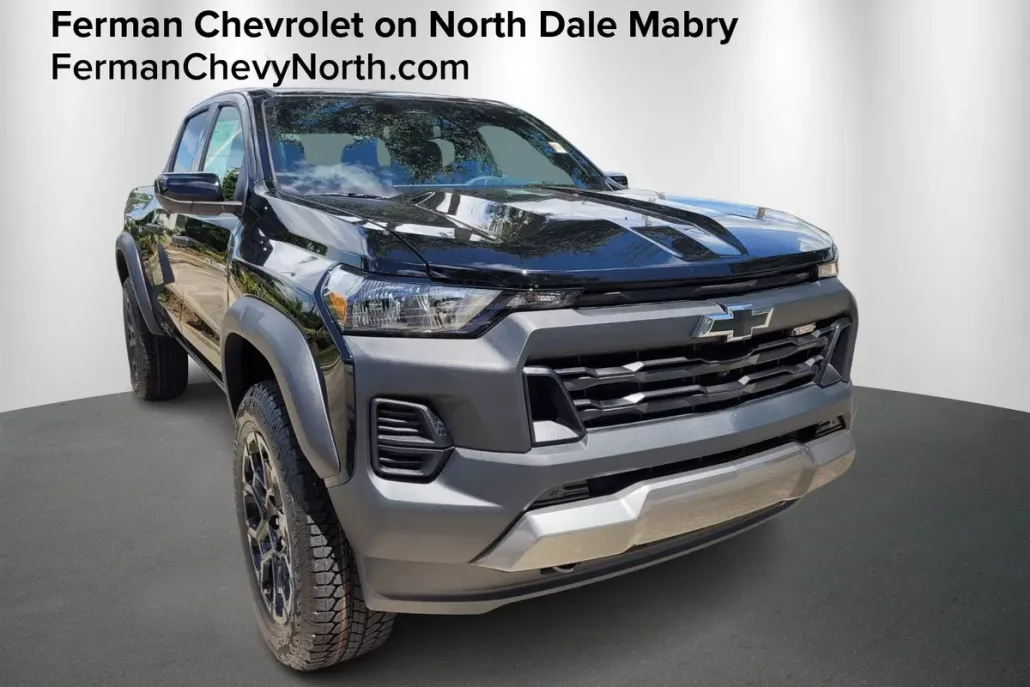 2026 Chevrolet Colorado Trail Boss photo 1
