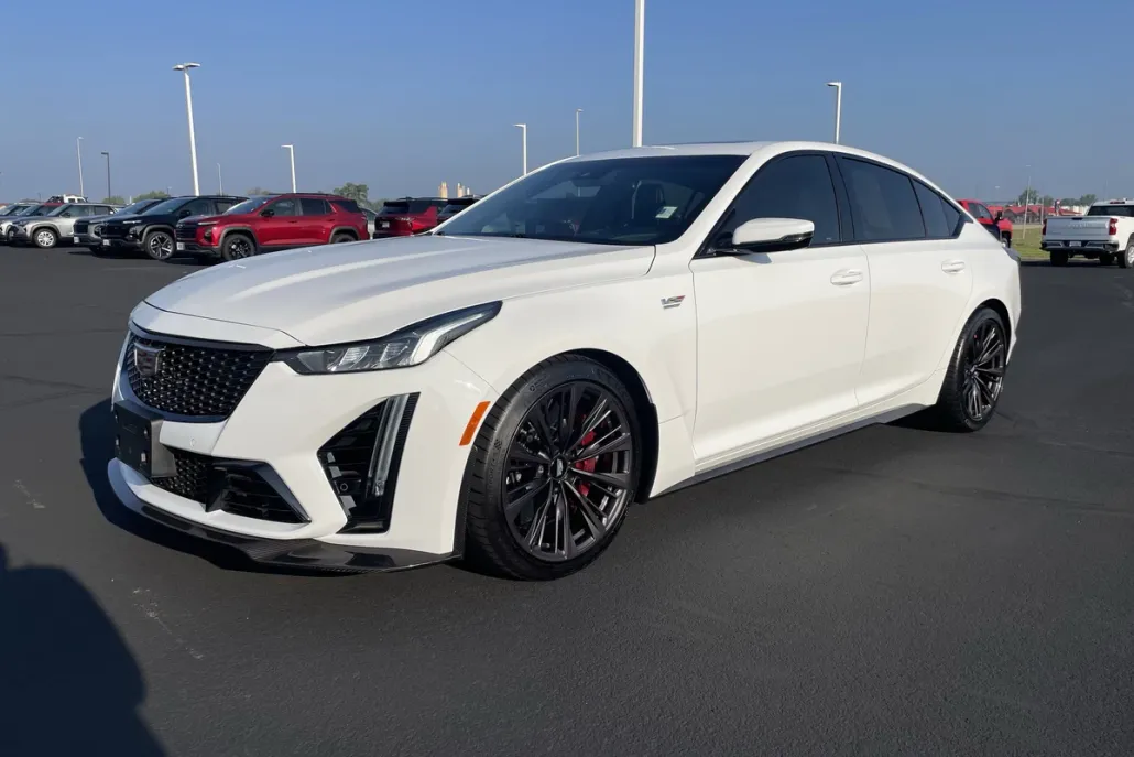 2024 Cadillac CT5 photo 1