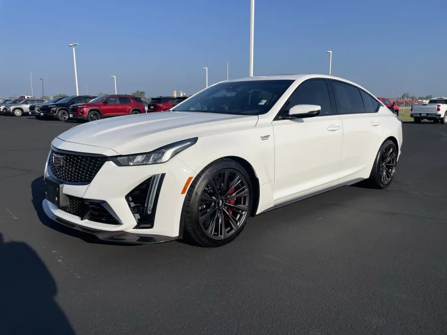 2024 Cadillac CT5 photo 1