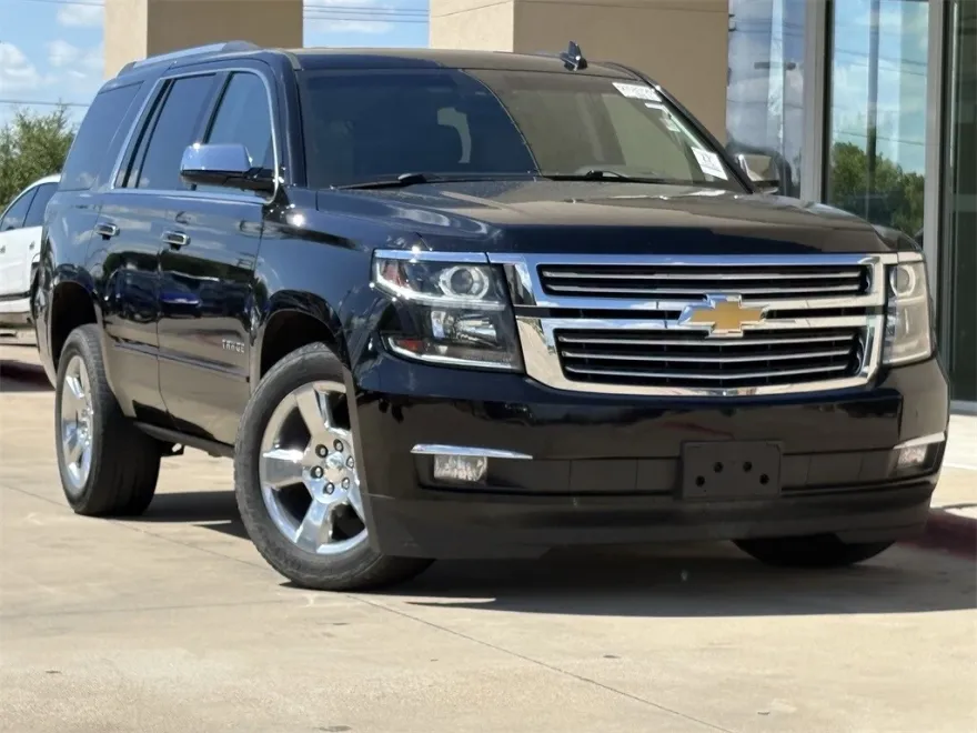2019 Chevrolet Tahoe Premier photo 1
