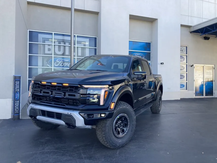 2025 Ford F-150 Raptor photo 1