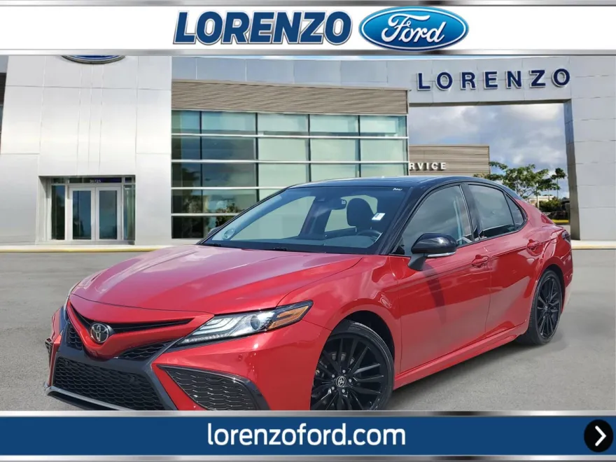 2023 Toyota Camry XSE photo 1