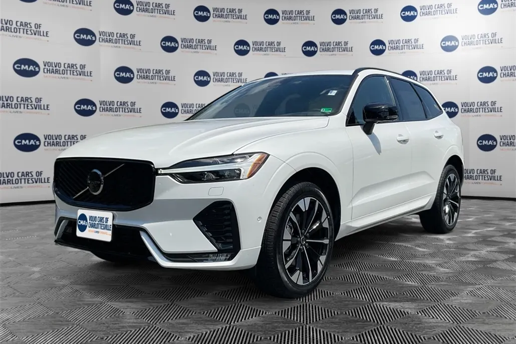 2026 Volvo XC60 B5 Plus photo 1