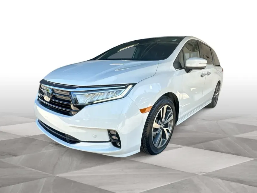 2022 Honda Odyssey Touring photo 1