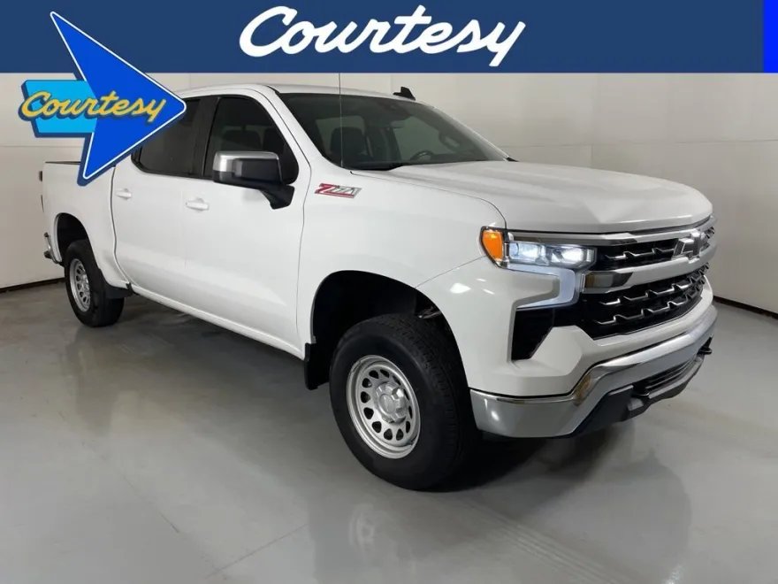 2022 Chevrolet Silverado 1500 LT photo 1