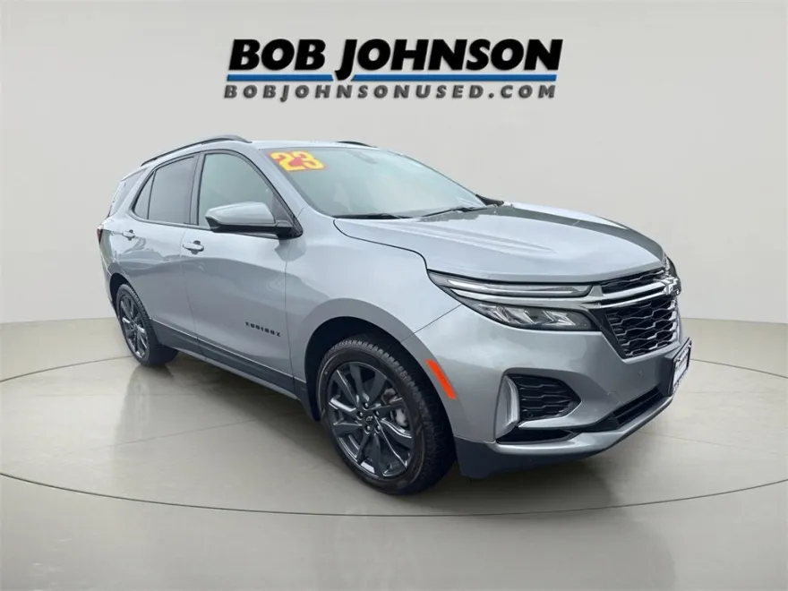 2023 Chevrolet Equinox RS photo 1
