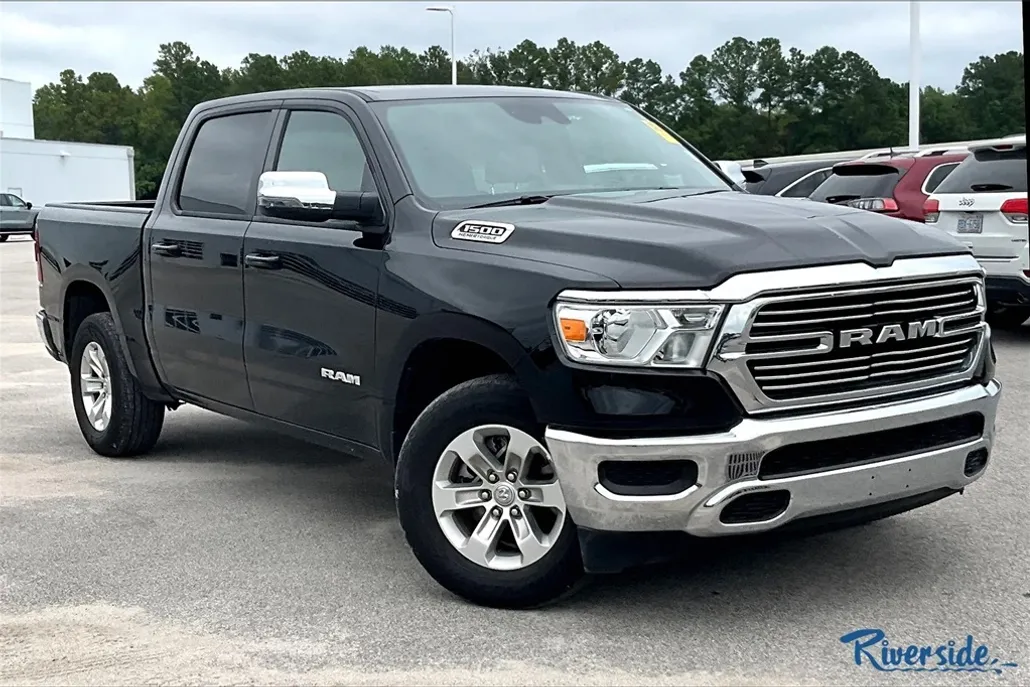 2024 Ram 1500 Laramie photo 1