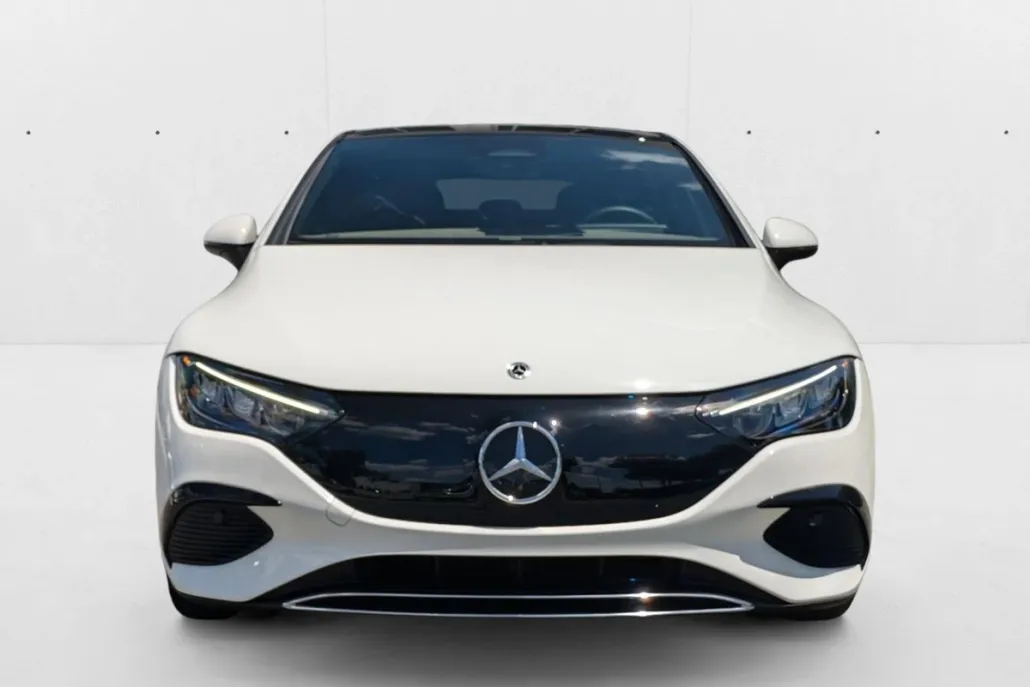 2023 Mercedes Benz EQE Sedan 350 photo 1