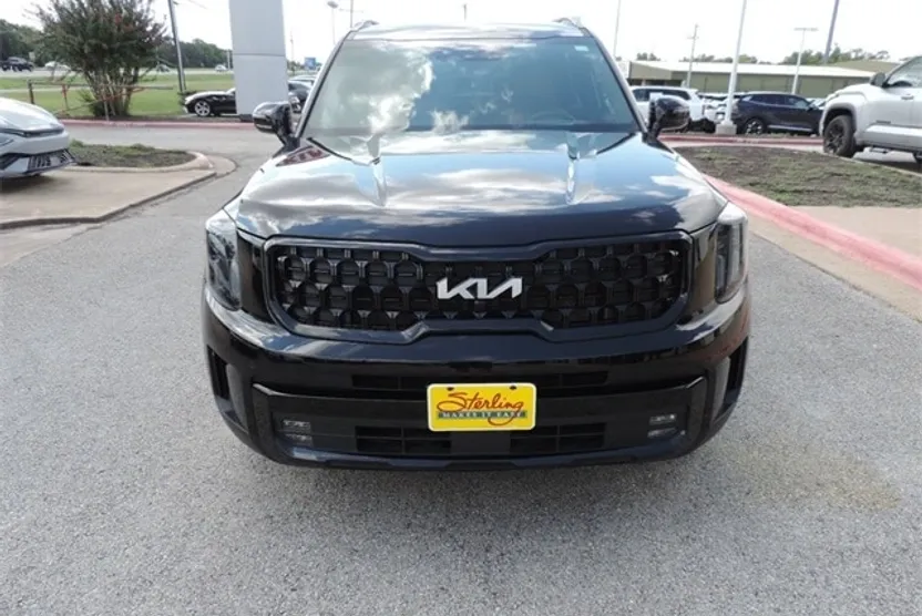 2024 Kia Telluride X-Line photo 1