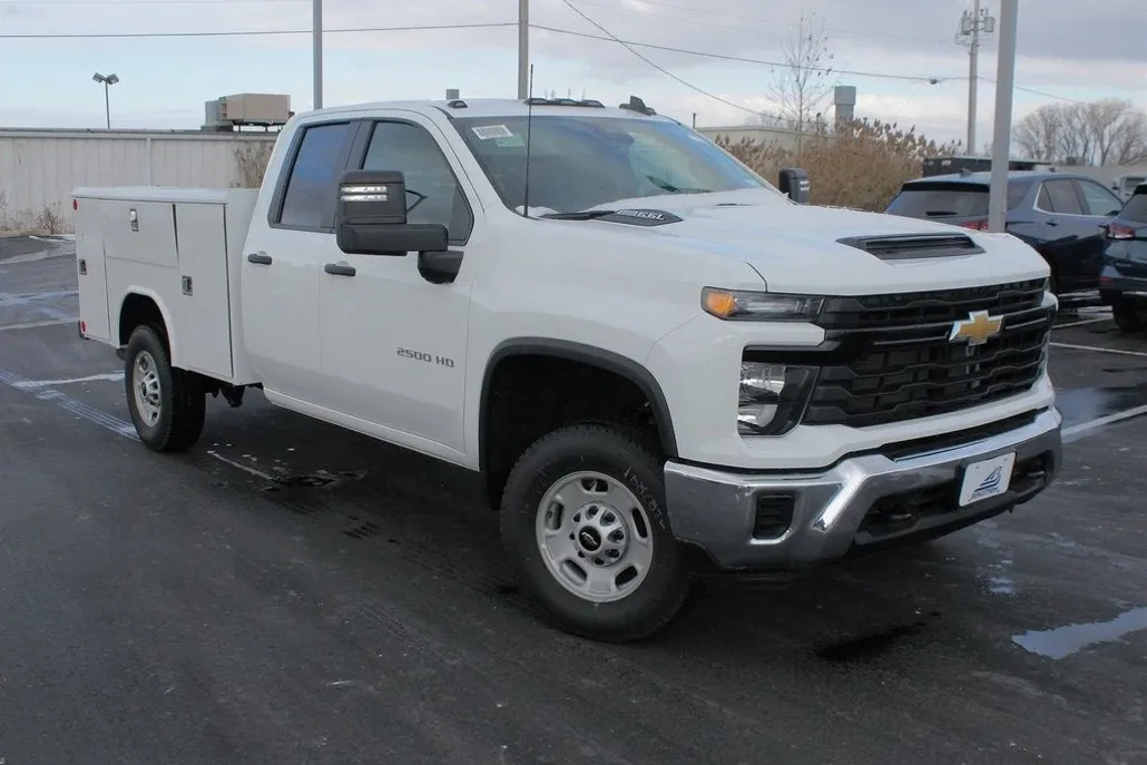 2024 Chevrolet Silverado 2500HD Work Truck photo 1
