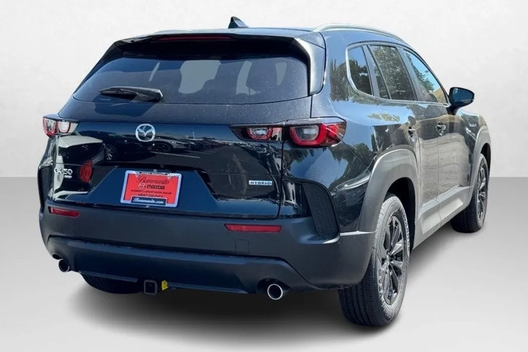 2025 Mazda CX-50 Preferred photo 1