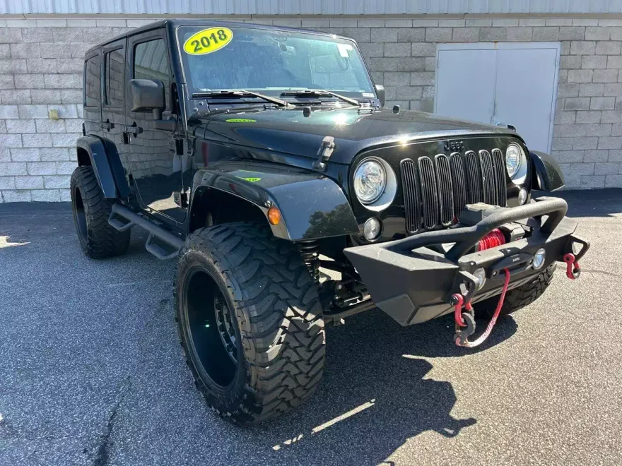 2018 Jeep Wrangler Unlimited Sahara photo 1
