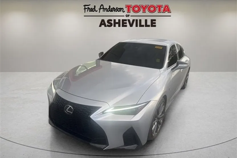 2024 Lexus IS 350 F SPORT photo 1