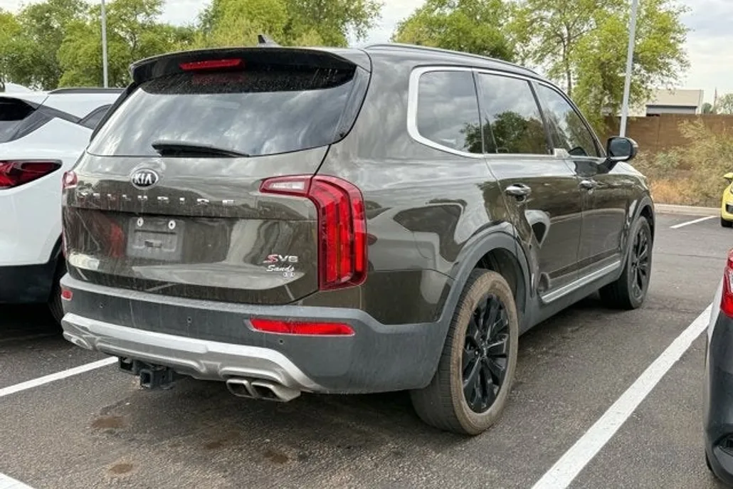 2021 Kia Telluride S photo 1