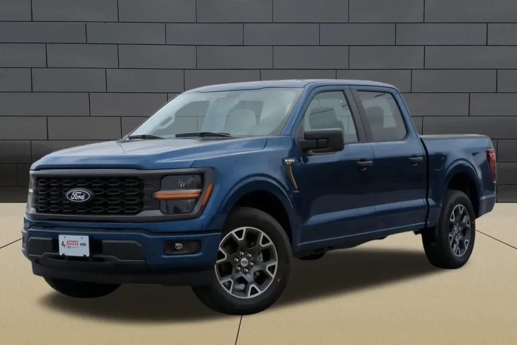 2025 Ford F-150 STX photo 1