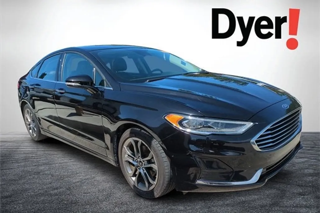 2020 Ford Fusion SEL photo 1