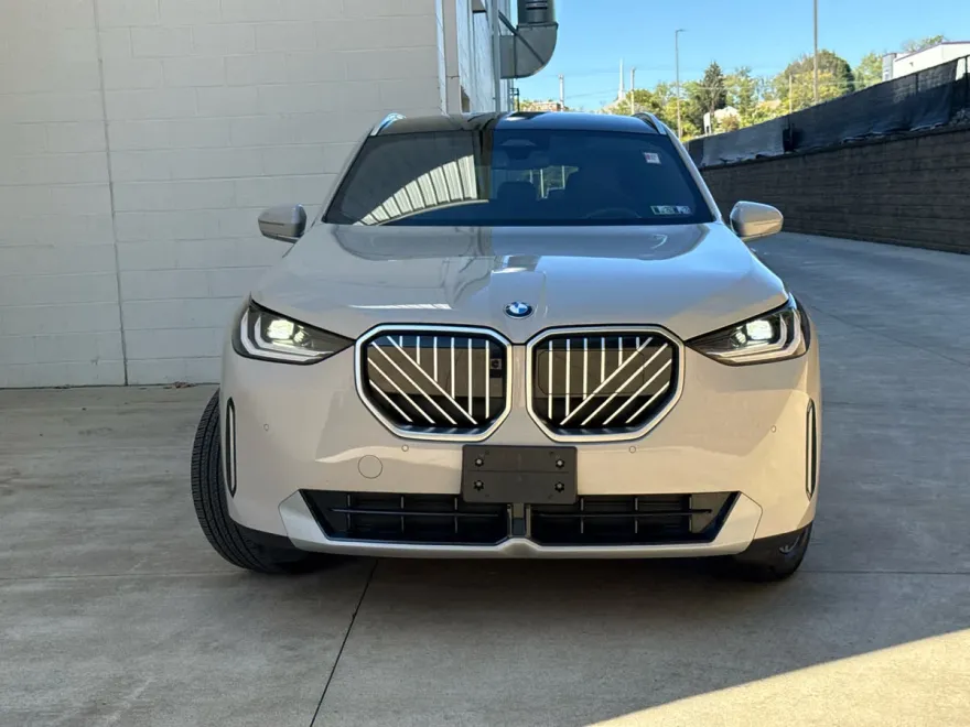 2025 Bmw X3 30x Drive photo 1