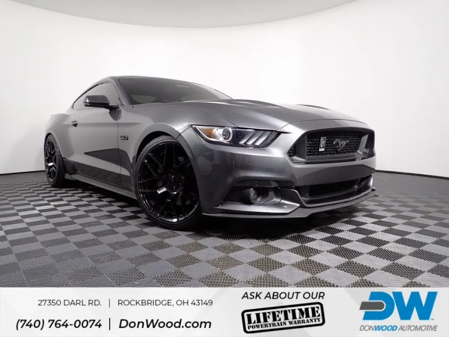 2015 Ford Mustang GT Premium photo 1