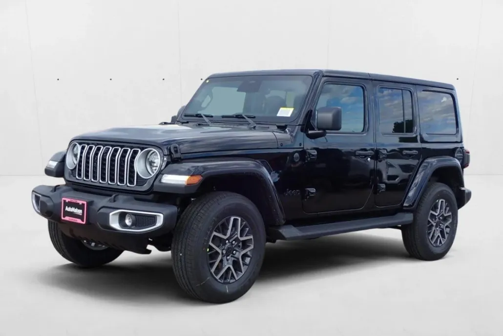 2025 Jeep Wrangler Sahara photo 1