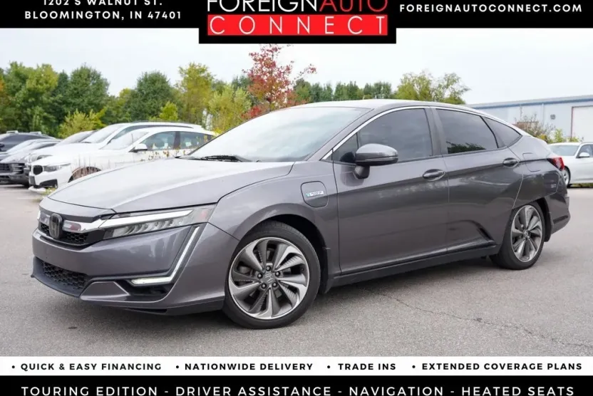 2018 Honda Clarity Plug-In Hybrid Touring photo 1