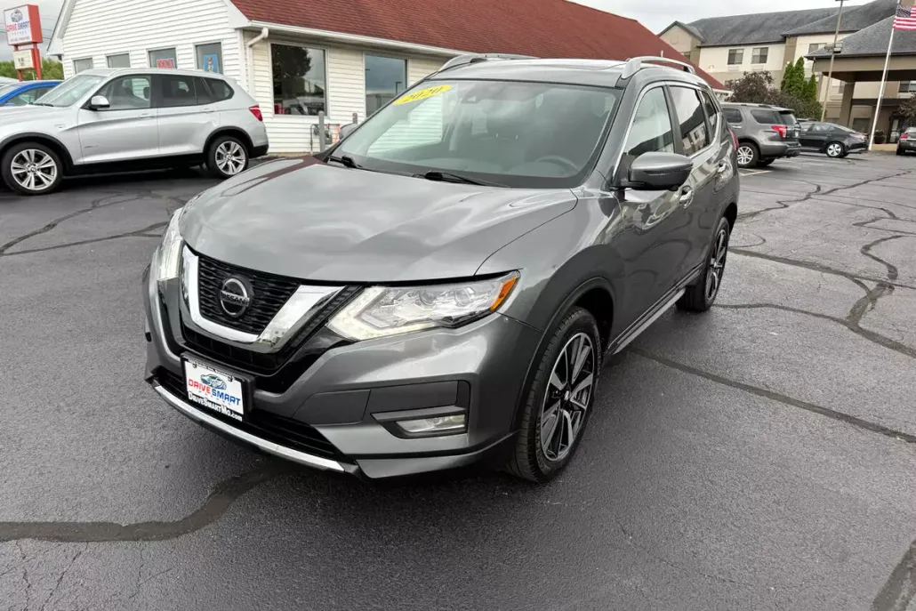 2020 Nissan Rogue SL AWD photo 1