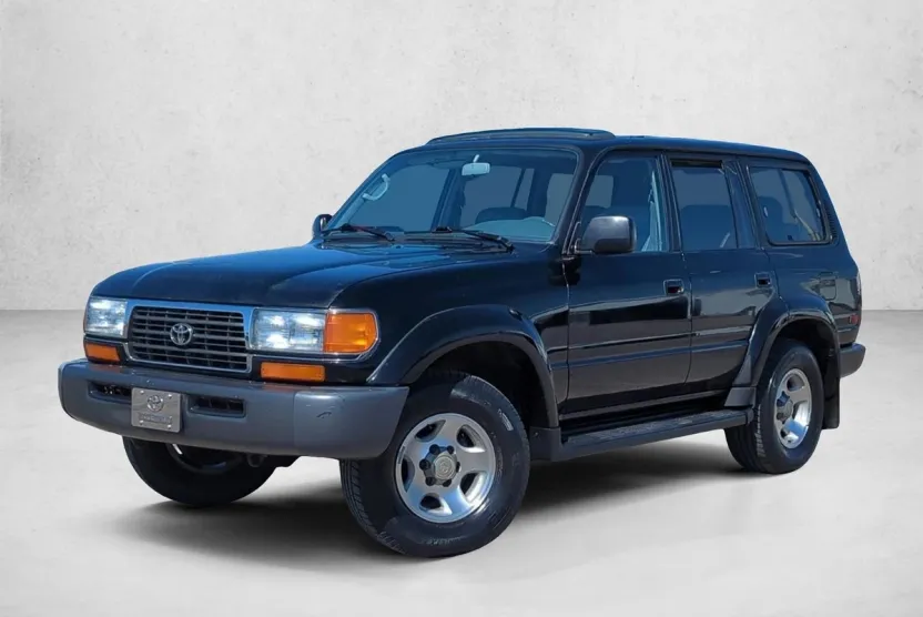 1997 Toyota Land Cruiser Base photo 1