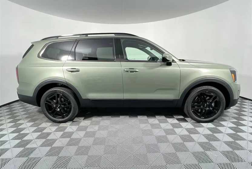 2025 Kia Telluride X-Line X-Pro photo 1