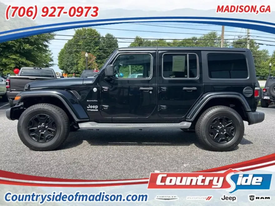 2019 Jeep Wrangler Unlimited Sahara photo 1