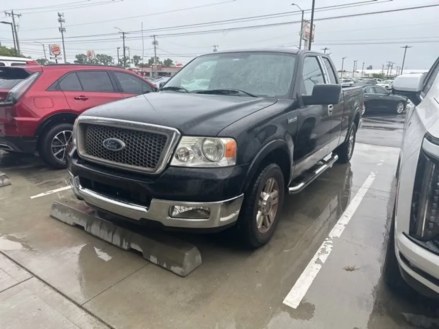 2005 Ford F-150 XLT photo 1