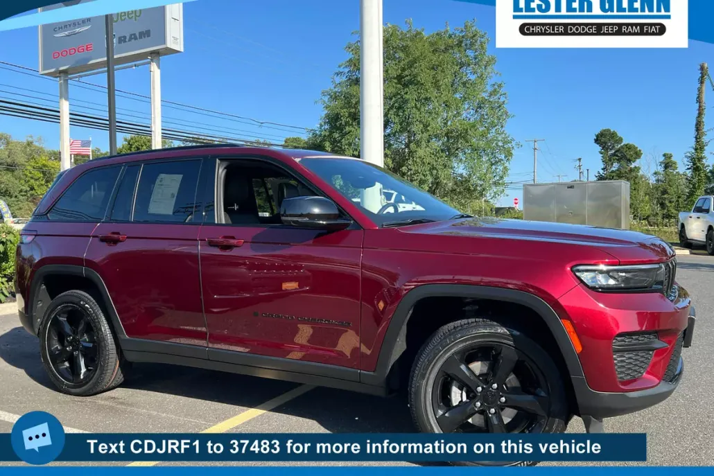 2023 Jeep Grand Cherokee Altitude photo 1