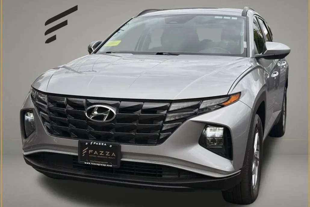 2024 Hyundai Tucson SEL photo 1