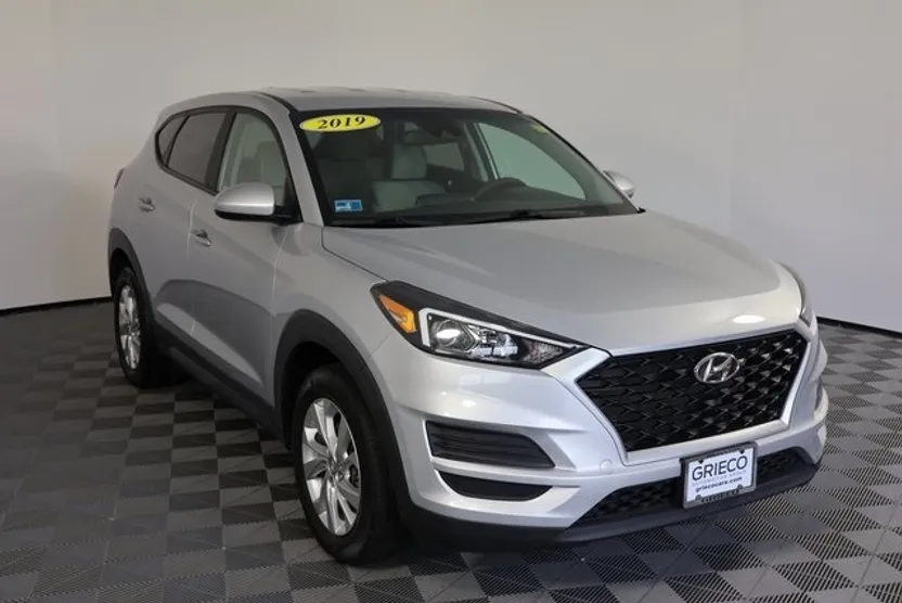 2019 Hyundai Tucson SE photo 1