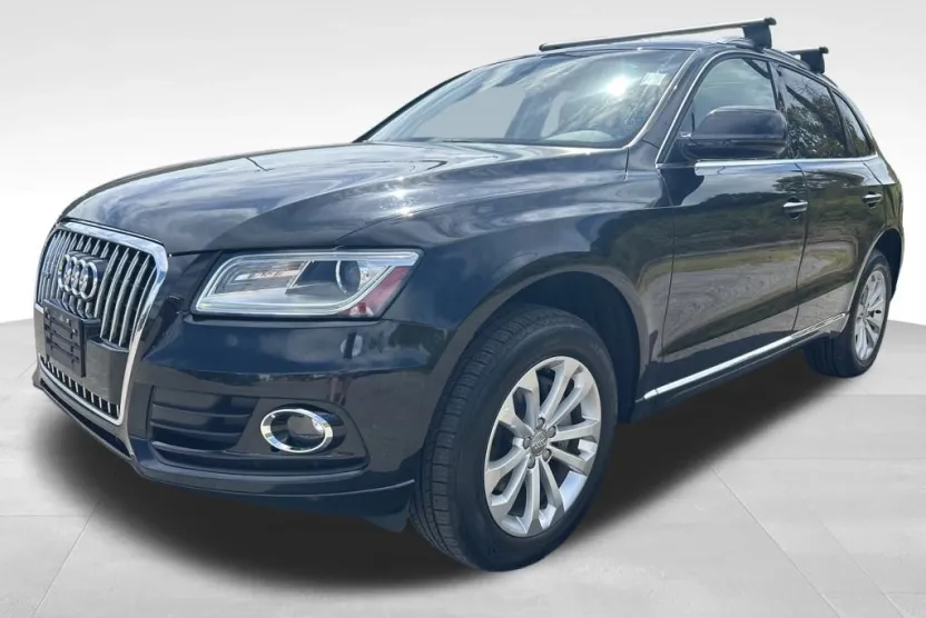 2015 Audi Q5 2.0T Premium photo 1