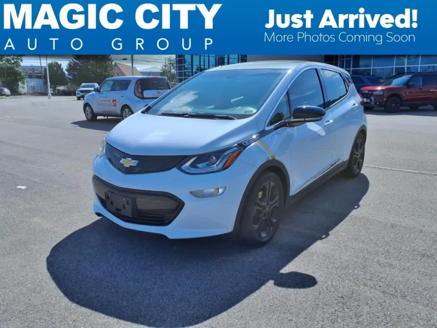 2018 Chevrolet Bolt EV photo 1