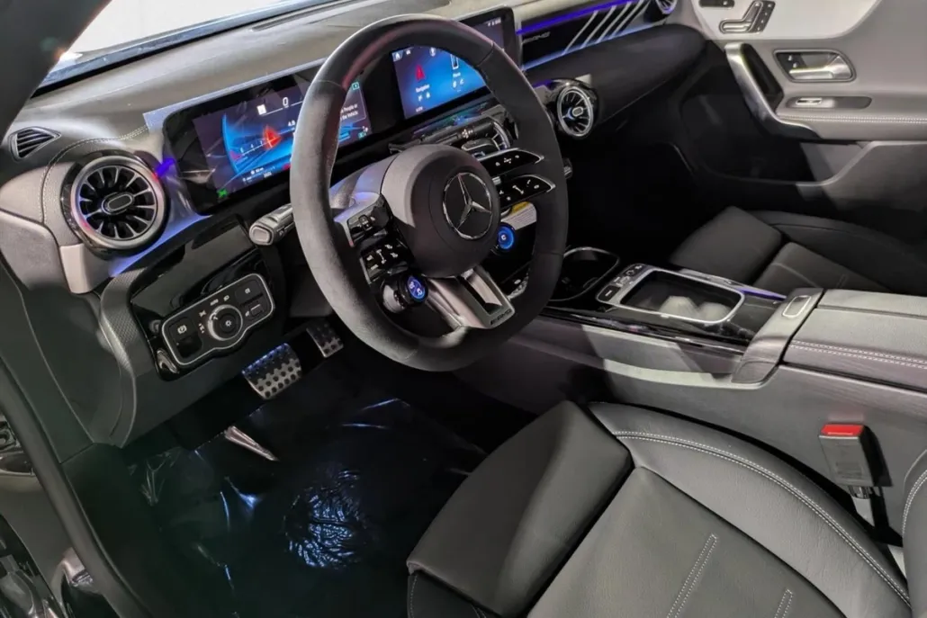 2026 Mercedes Benz CLA AMG 35 4MATIC photo 1