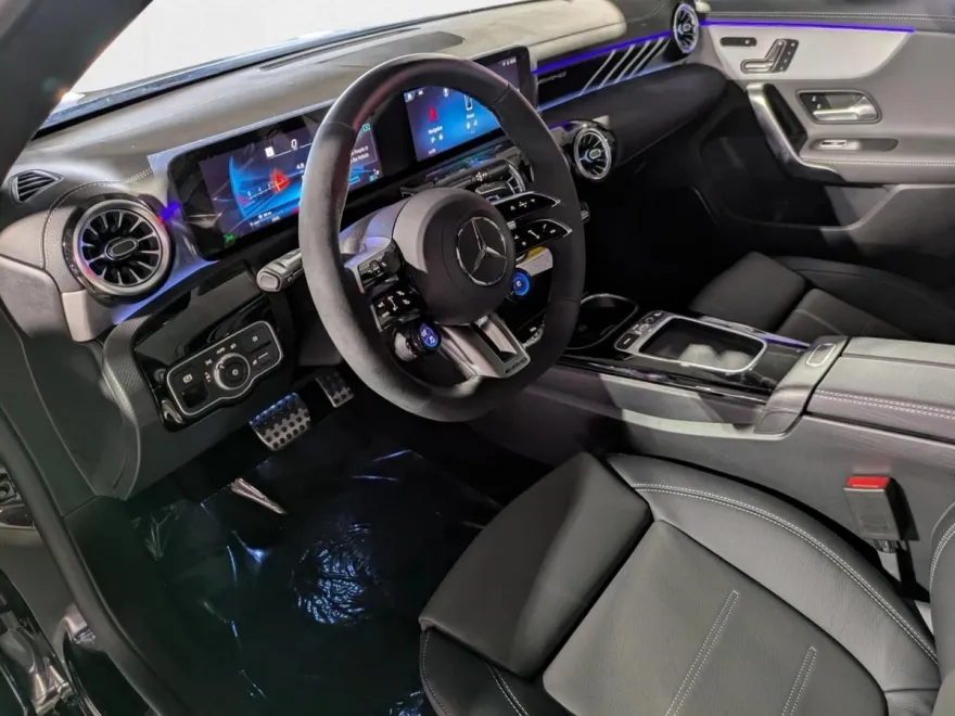 2026 Mercedes Benz CLA AMG 35 4MATIC photo 1