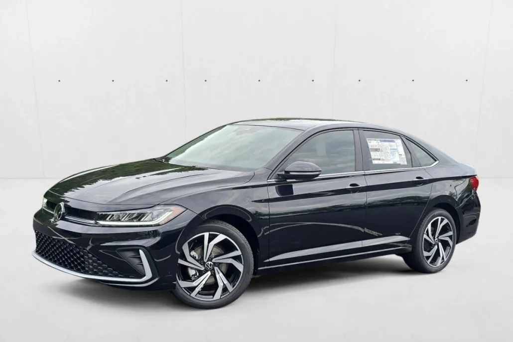 2025 Volkswagen Jetta 1.5T SEL photo 1