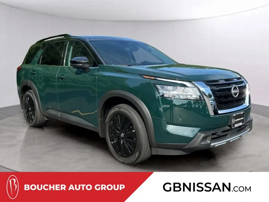 2024 Nissan Pathfinder SL photo 1
