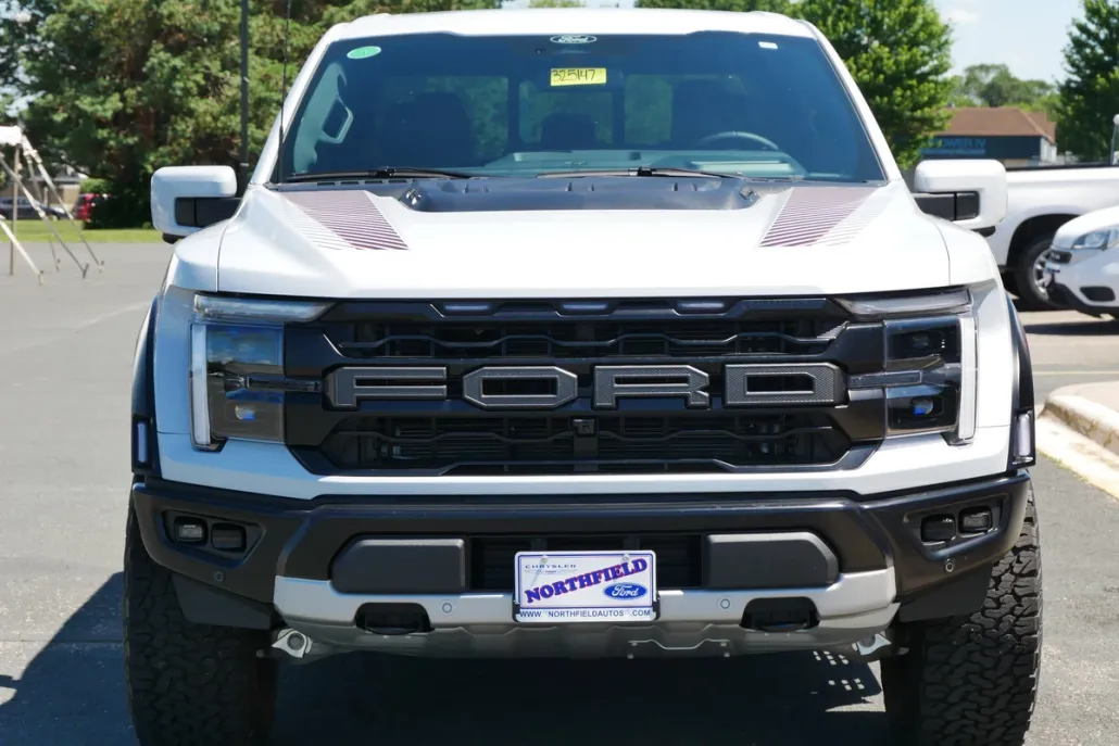 2025 Ford F-150 Raptor photo 1