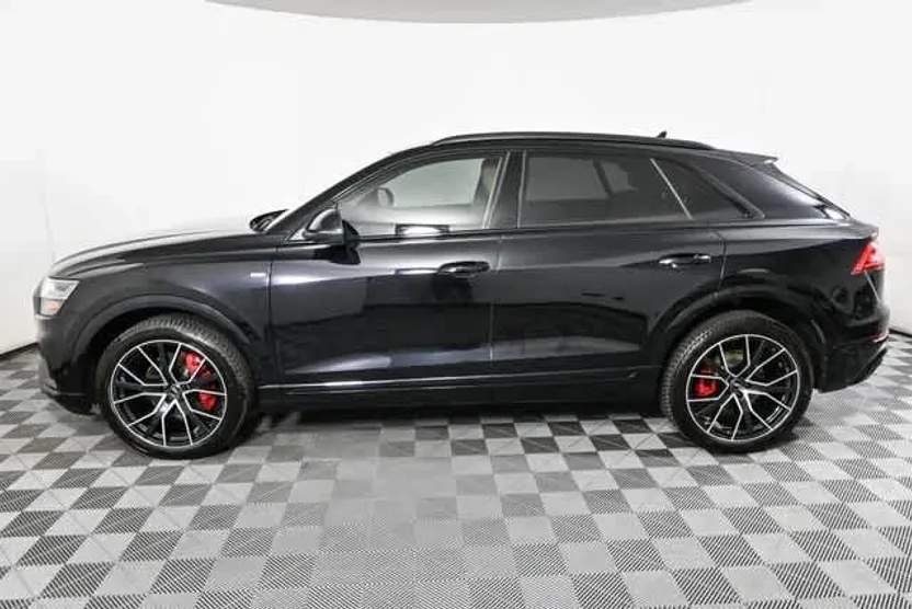 2019 Audi Q8 line Prestige photo 1