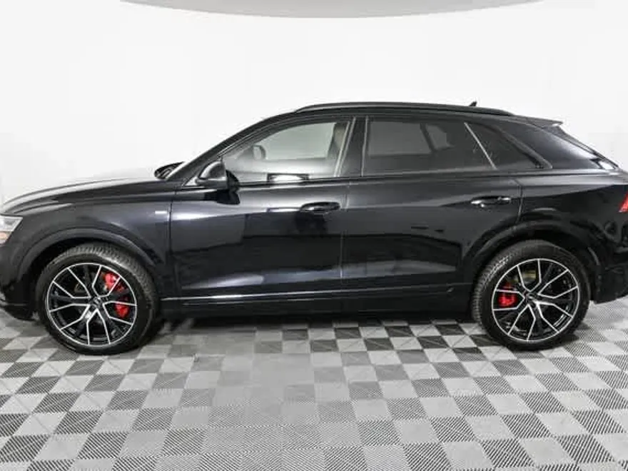 2019 Audi Q8 line Prestige photo 1