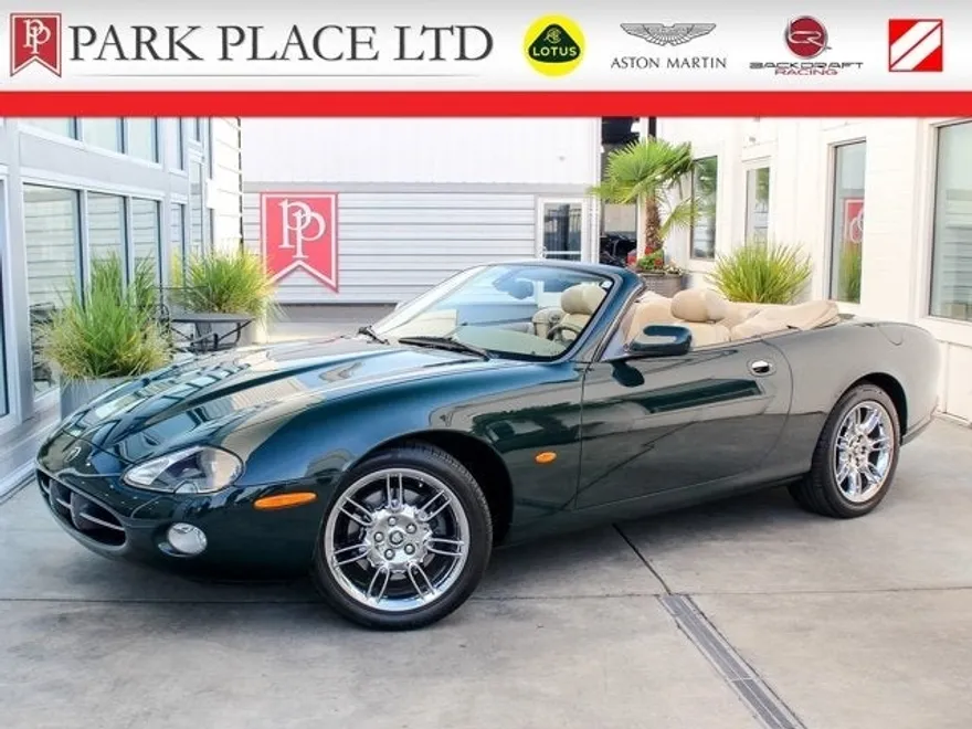 2004 Jaguar XK 8 photo 1
